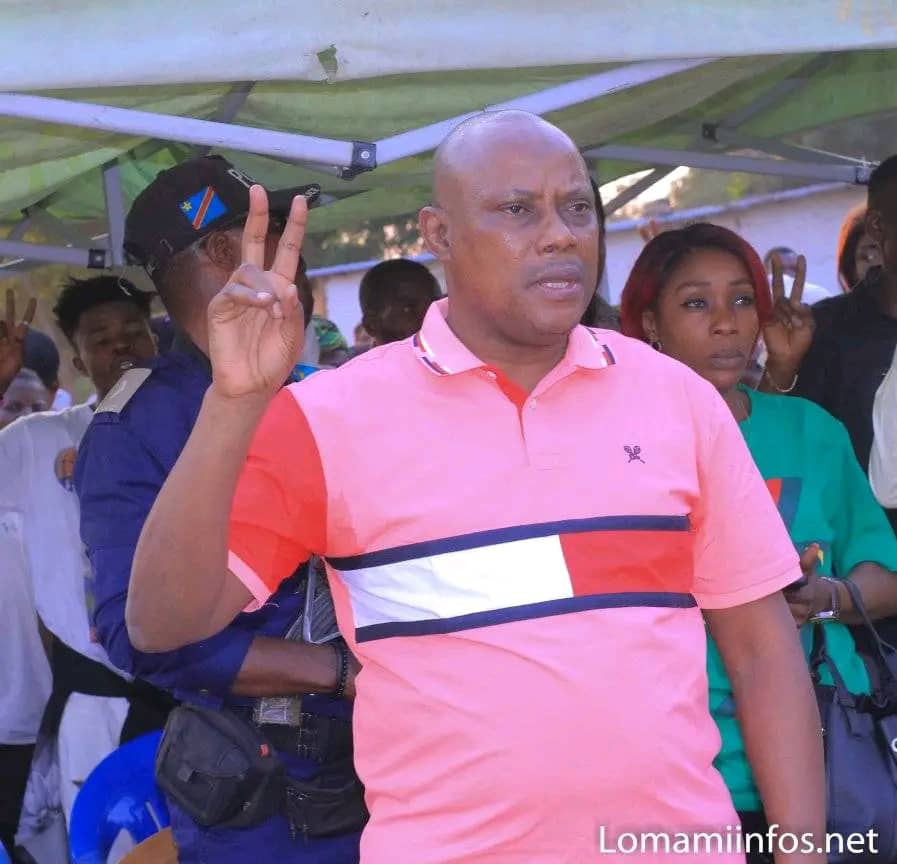 Mwene Dituélections Benoît Tshibangu Opte De Battre Campagne Pour Le Candidat Député National 